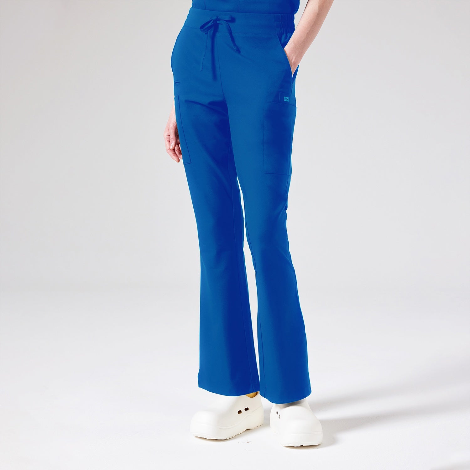2123P - Orla Astro 8 Pocket Mini Flare Pant - Petite